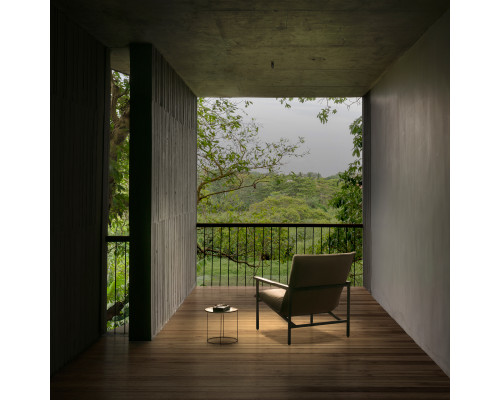 Black Foster Micro Surface 2x2