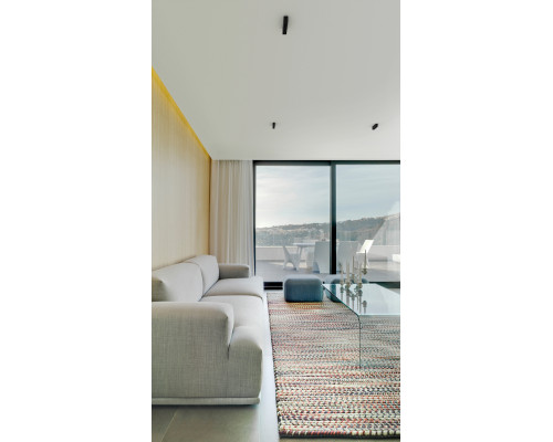 Black Foster Surface 10